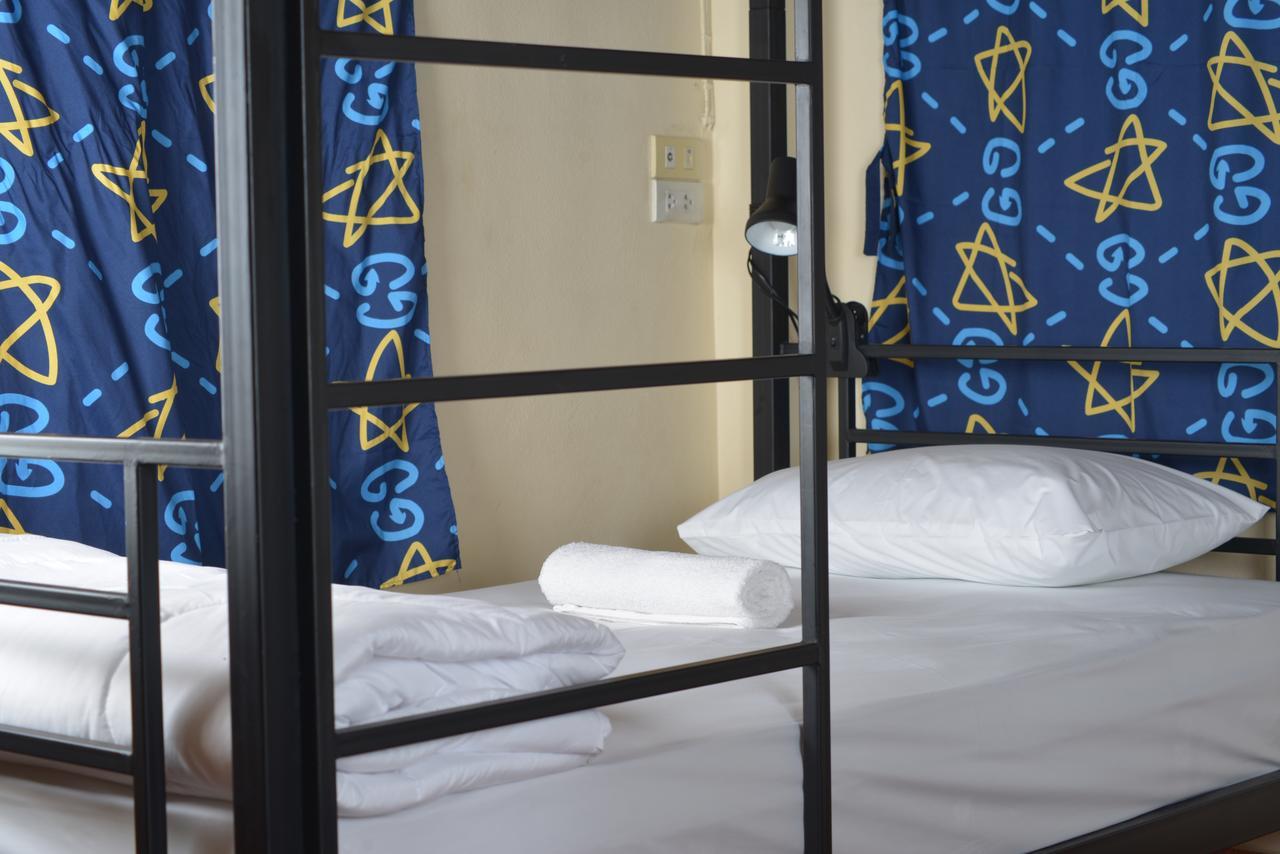 Hostel Bankaikow Kanchanaburi Zewnętrze zdjęcie