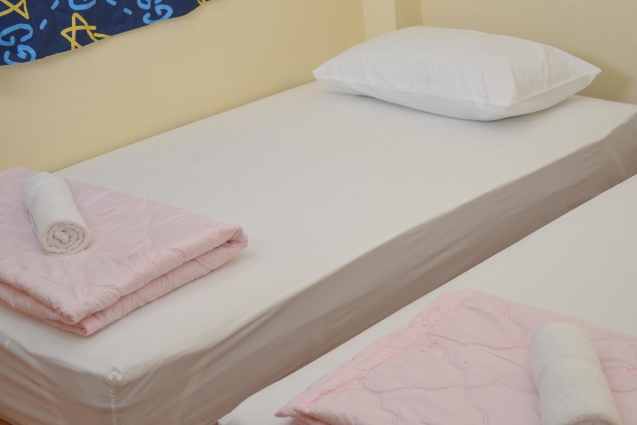 Hostel Bankaikow Kanchanaburi Zewnętrze zdjęcie