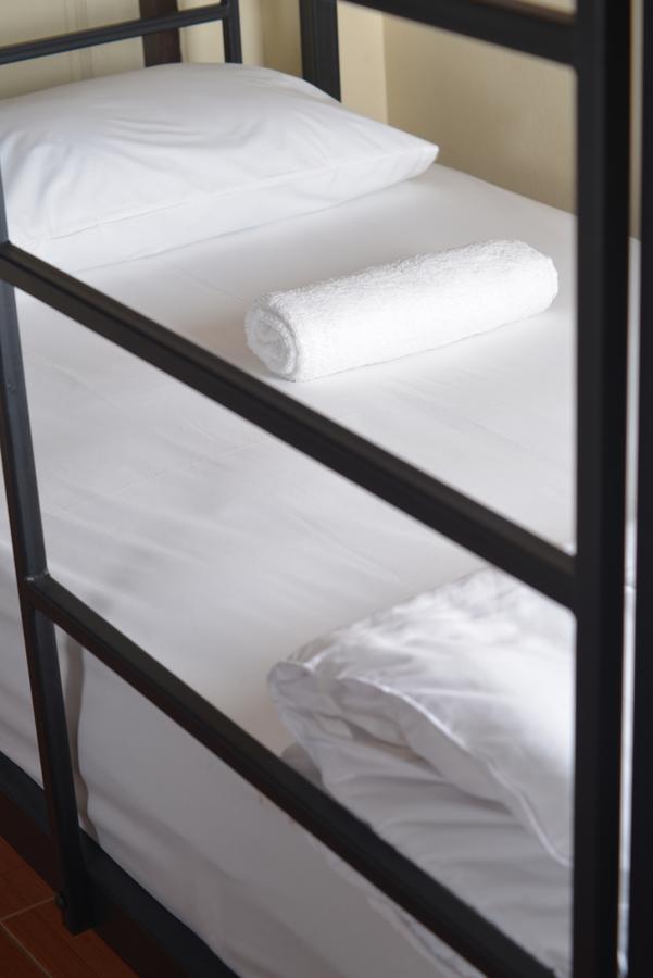 Hostel Bankaikow Kanchanaburi Zewnętrze zdjęcie