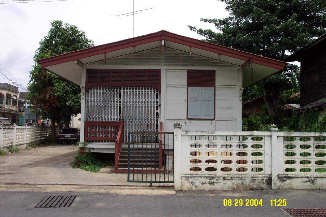 Hostel Bankaikow Kanchanaburi Zewnętrze zdjęcie