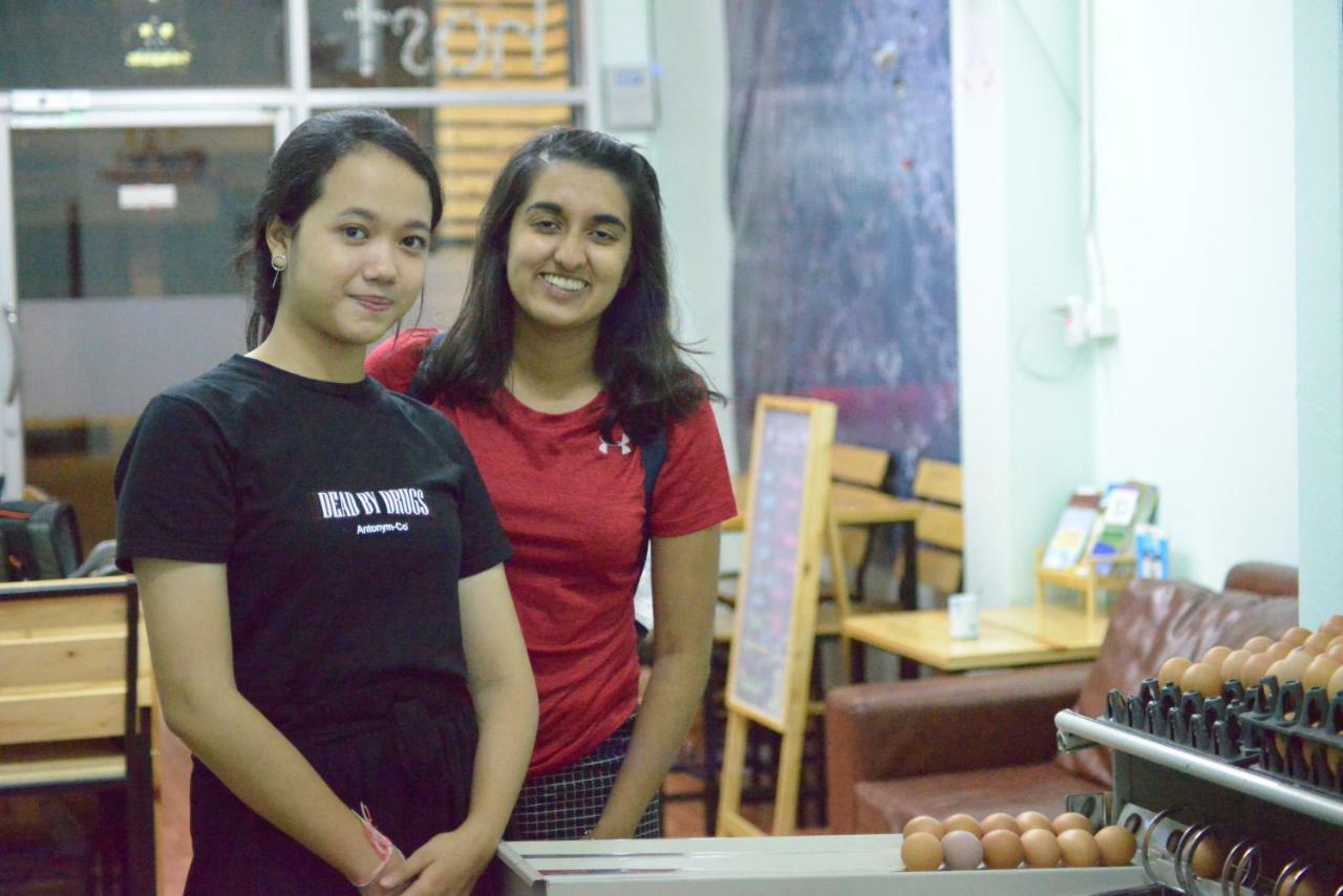 Hostel Bankaikow Kanchanaburi Zewnętrze zdjęcie